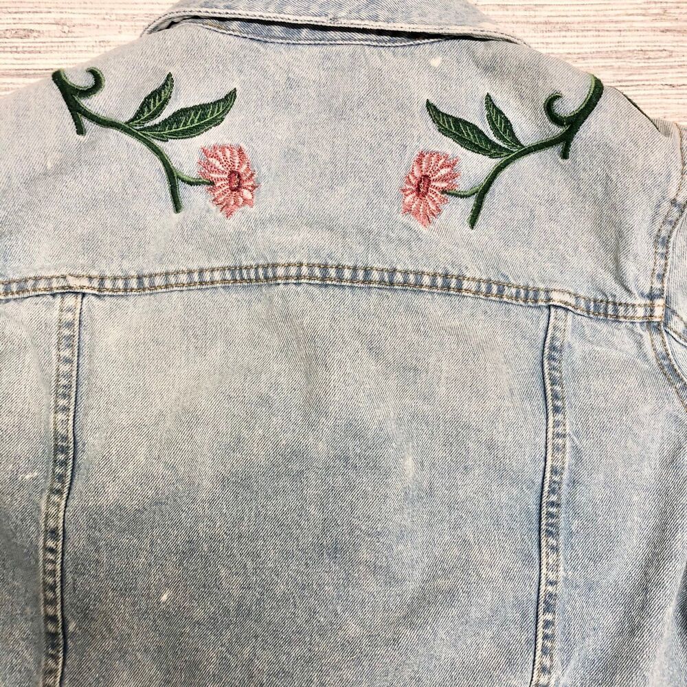 H& M La Belle Vie Jean denim Jacket distressed embroidered flower bees size 8 - Picture 8 of 12